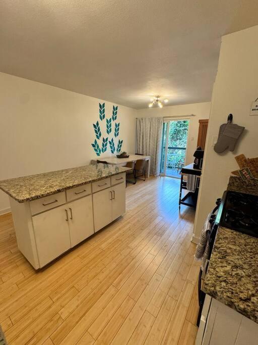 Ferienwohnung 2 Bed With Pool And Creek Views Near Congress Ave Austin Exterior foto