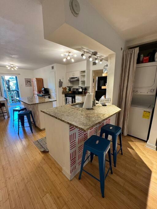 Ferienwohnung 2 Bed With Pool And Creek Views Near Congress Ave Austin Exterior foto